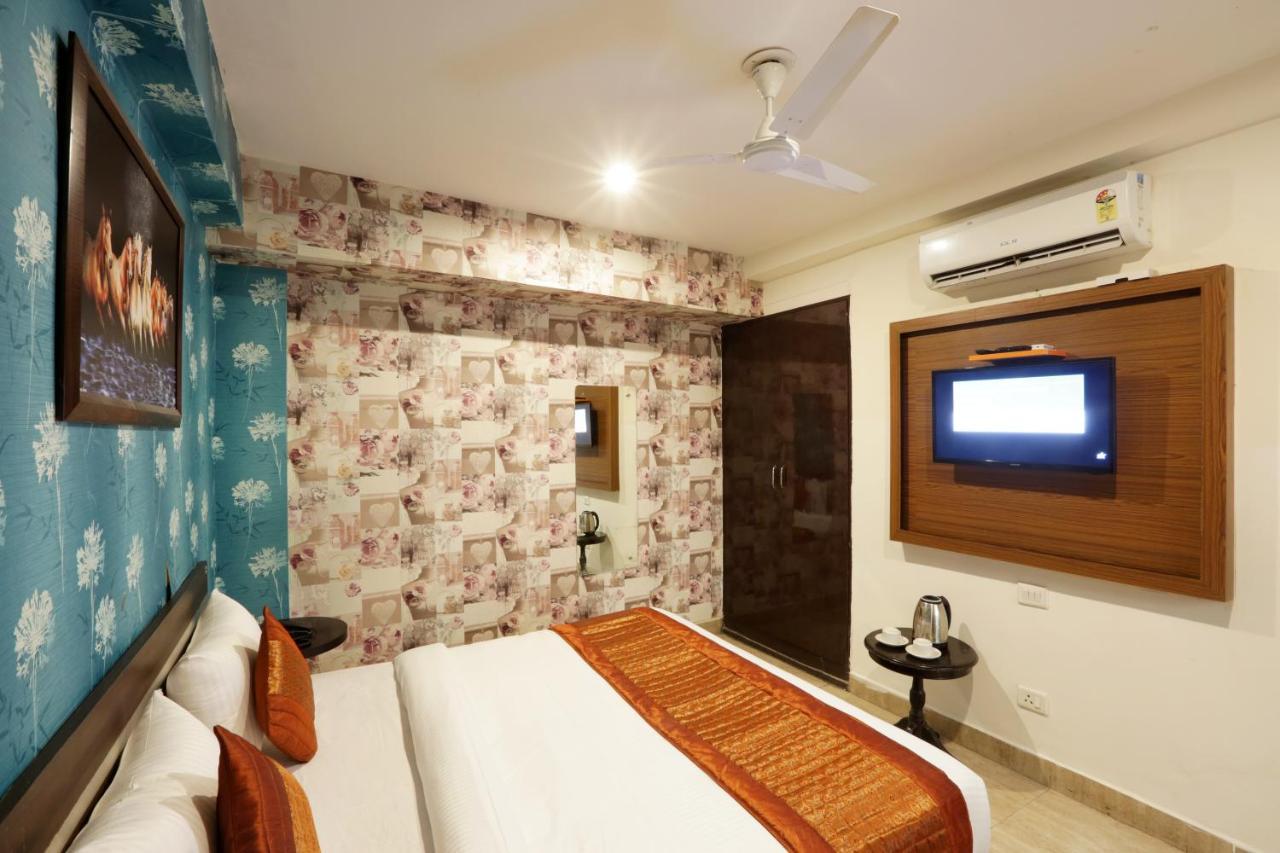 Hotel Airport Star Нью-Делі Екстер'єр фото
