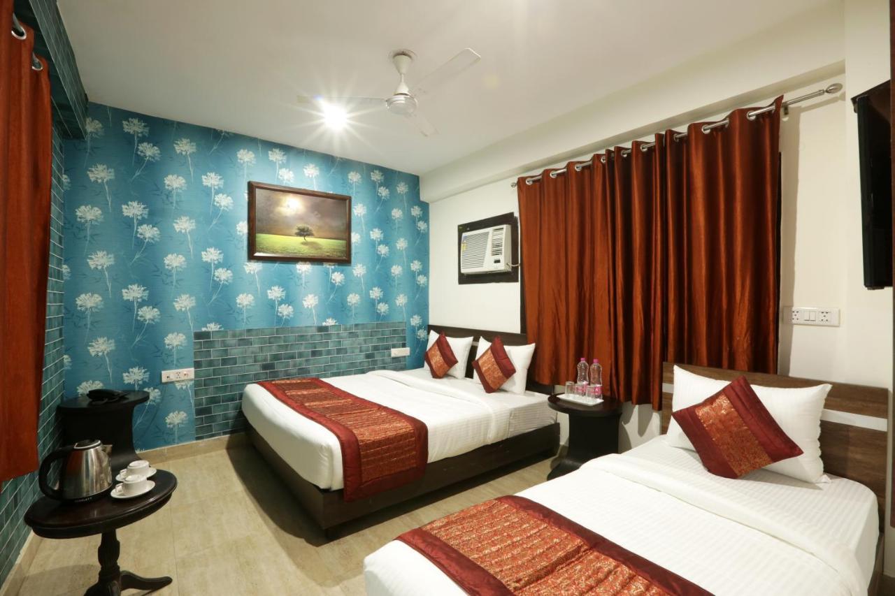 Hotel Airport Star Нью-Делі Екстер'єр фото