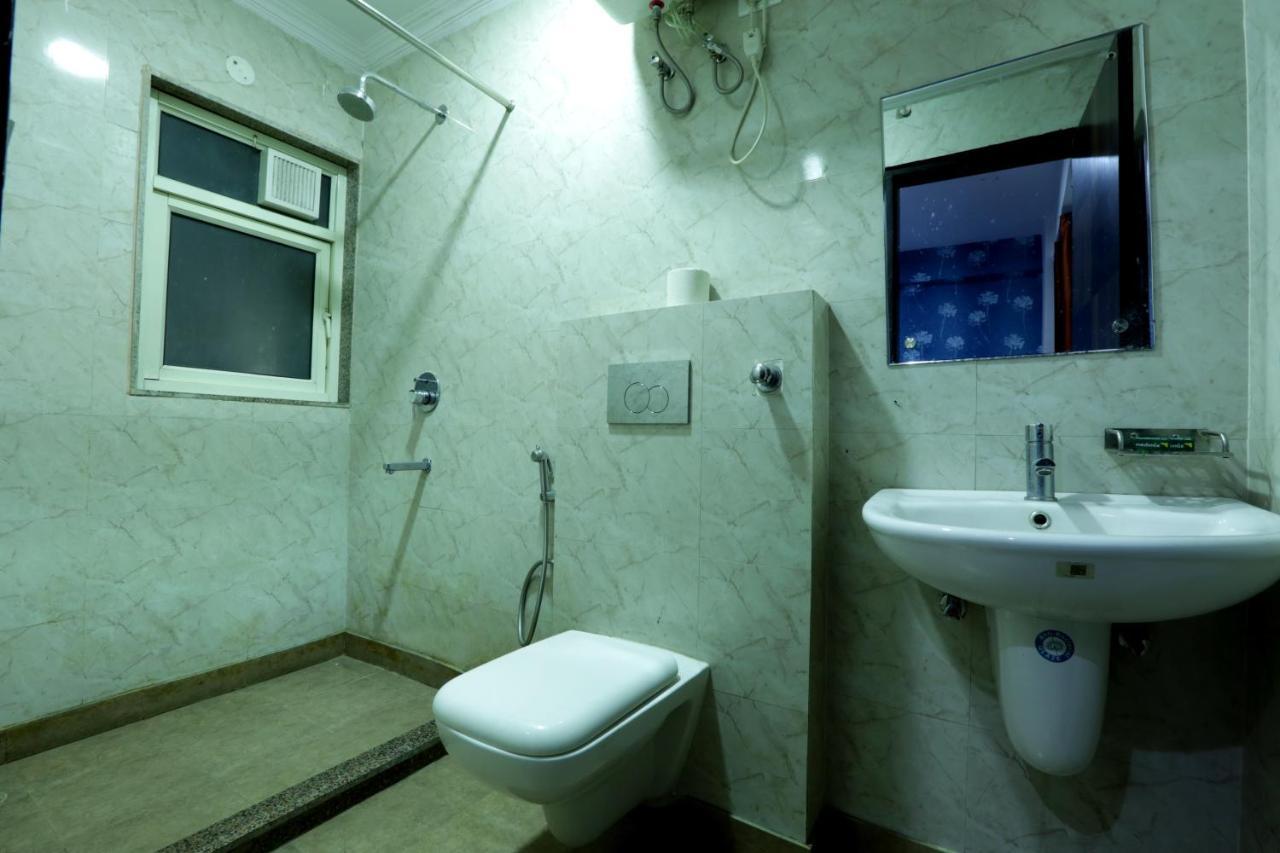 Hotel Airport Star Нью-Делі Екстер'єр фото